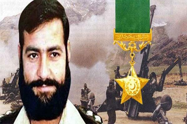کرنل شیر خان کے یوم شہادت پر وزیراعظم سمیت مسلح افواج کا خراج عقیدت