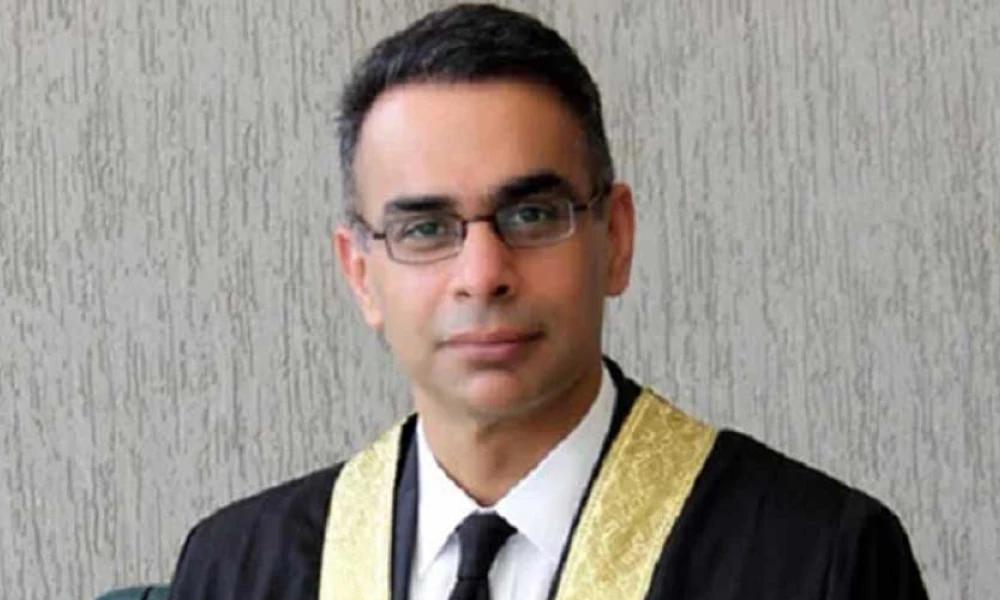 جسٹس ستار کیخلاف مبینہ طور پر پسندیدہ سرکاری رہائشگاہ  لینےپر درخواست دائر