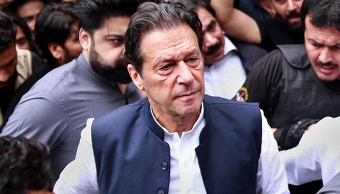 عمران خان کے خلاف نیا ریفرنس ، جیل ٹرائل کا نوٹیفکیشن جاری