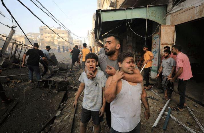 Israel kills 21 Palestinians in new attack on Central Gaza