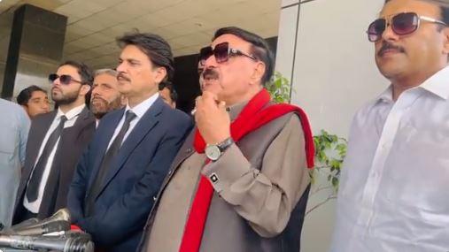 ملکی سیاست کے مستقبل سے متعلق  31 اگست تک کٹی کٹا نکل آئے گا، شیخ رشید