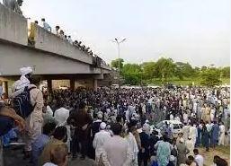 Police arrest JI workers in Islamabad