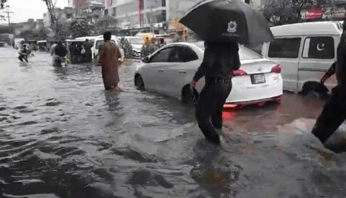 Torrential rains in Punjab, over 400 feeders trip