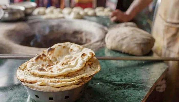 Nanbai refuses to sell roti for Rs15