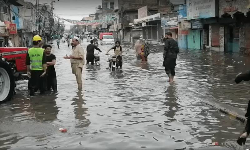 ملک بھر میں بارشوں کا سلسلہ جاری، نشیبی علاقے زیر آب