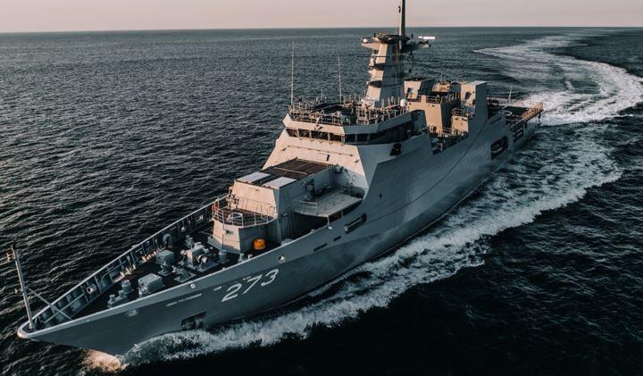 Pakistan Navy's PNS Haneen starts its sail from Romania