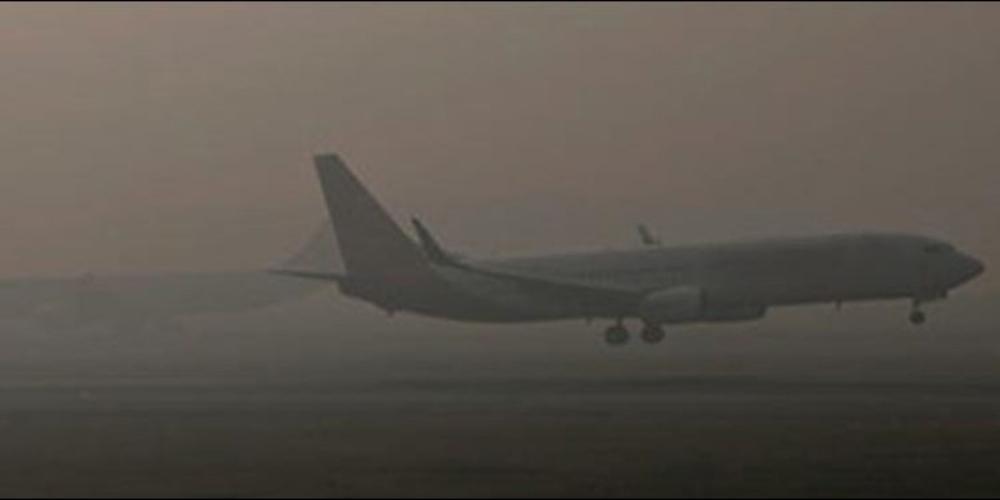 Poor visibility as dense fog affects flight operations at Lahore airport