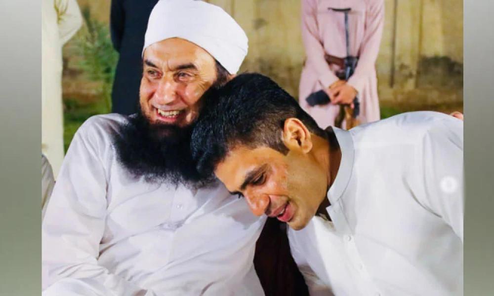 Arshad Nadeem meets Maulana Tariq Jameel