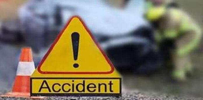 گھوٹکی میں خوفناک حادثہ:بس اور ٹریلر میں تصادم سے 8 افراد جاں بحق