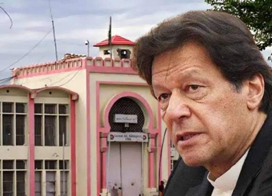عمران خان کی سہولت کاری کے الزام میں مزید 6 ملازمین کو حراست میں لے لیا گیا