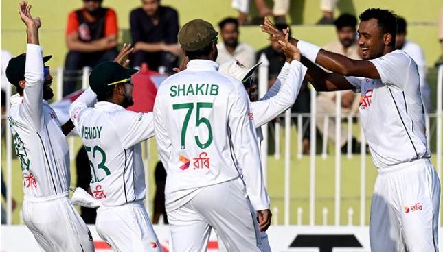 Pakistan conclude day four at 23/1 in Rawalpindi test