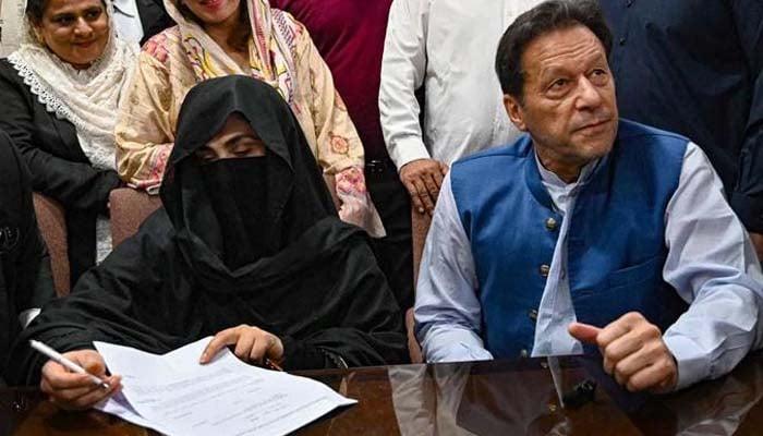 Imran, Bushra file post-arrest bail pleas in new Toshakhana case