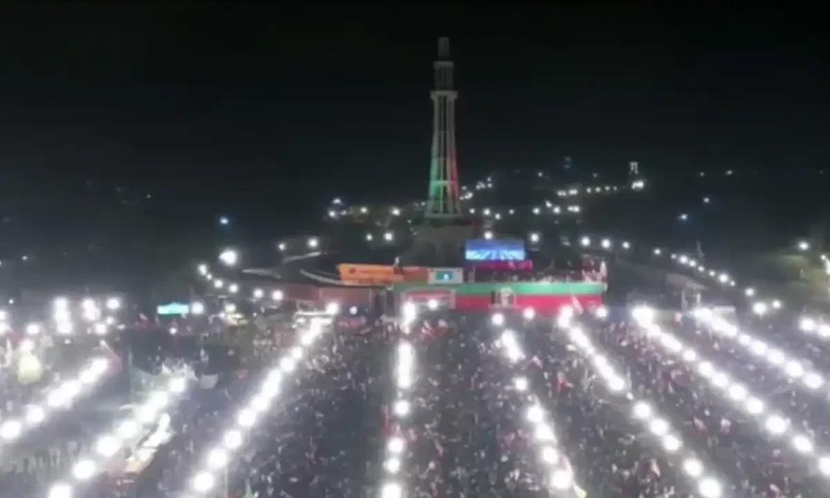 پی ٹی آئی کا 15ستمبر کو مینار پاکستان پر جلسہ کرنے  کا فیصلہ