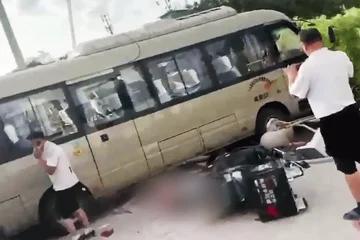 چین میں اسکول بس کی زر میں آ کر 11 طلباء جاں بحق