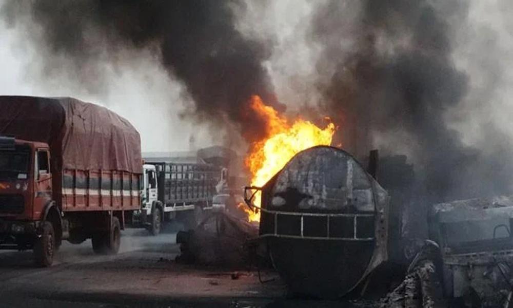 48 killed in Nigerian fuel truck explosion