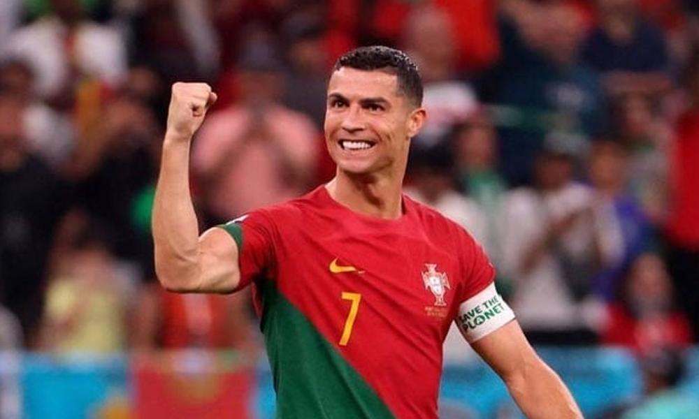 A billion followers! Ronaldo makes new history