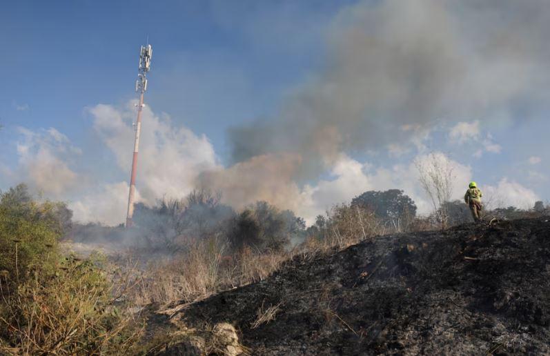 Missile fired from Yemen set off sirens in central Israel, military says