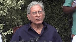 Constitutional Amendment not expected to pass easily: Aitzaz Ahsan