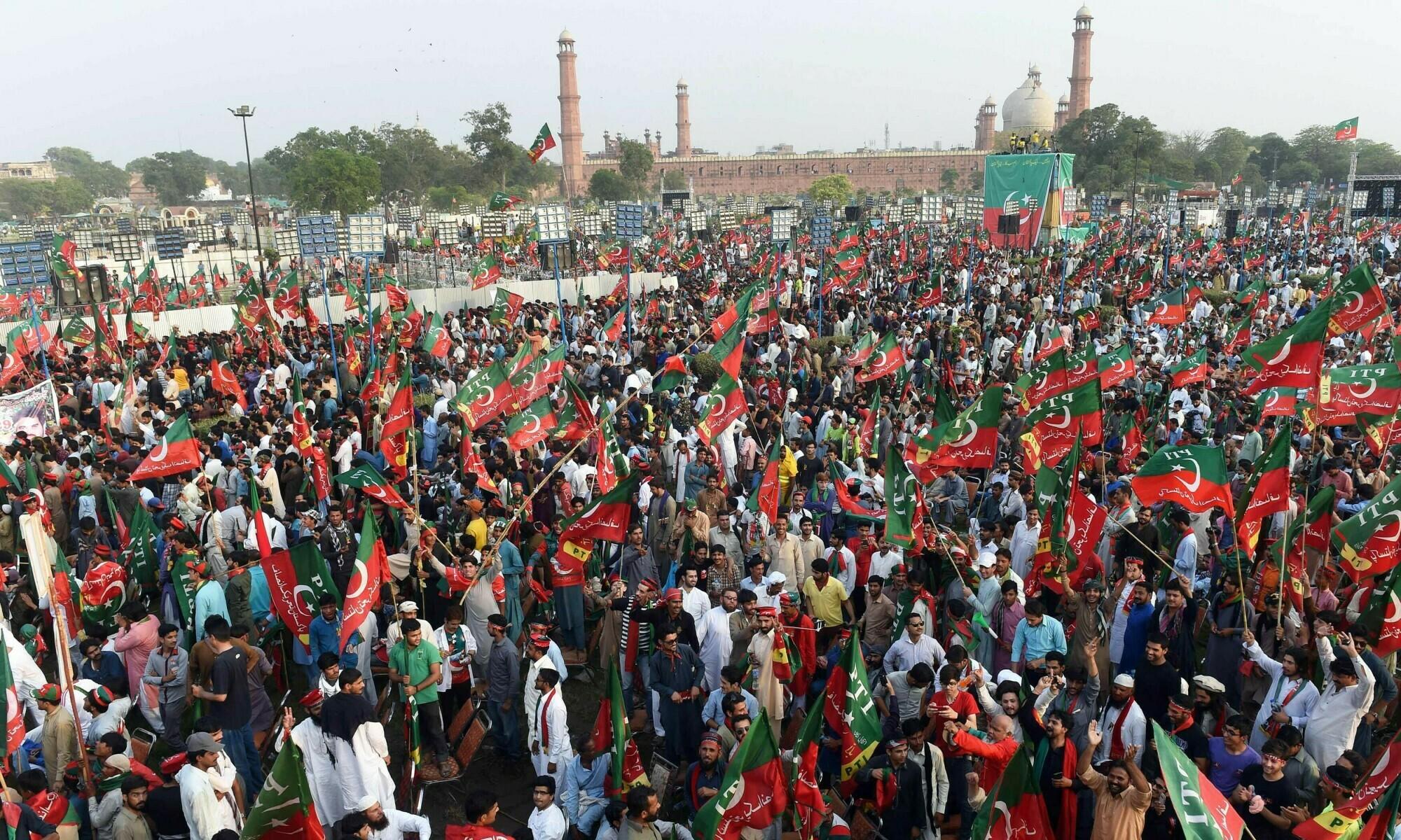 پی ٹی آئی جلسہ، عدالت کی لاہور انتظامیہ کو 30 ستمبر تک درخواست پر فیصلہ کرنے کی ہدایت