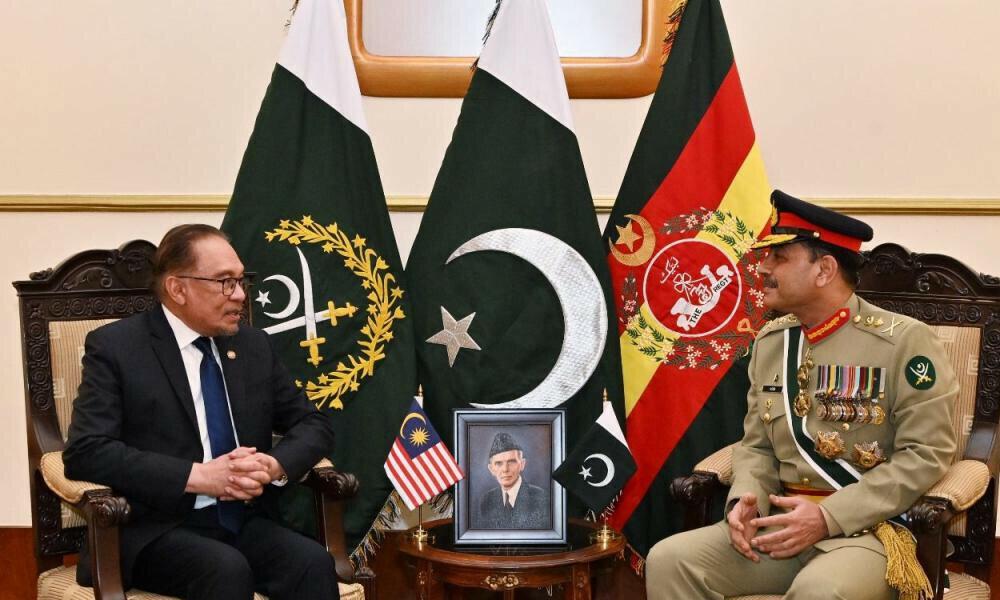 Army chief Munir, Malaysian PM discuss regional security, defence ties