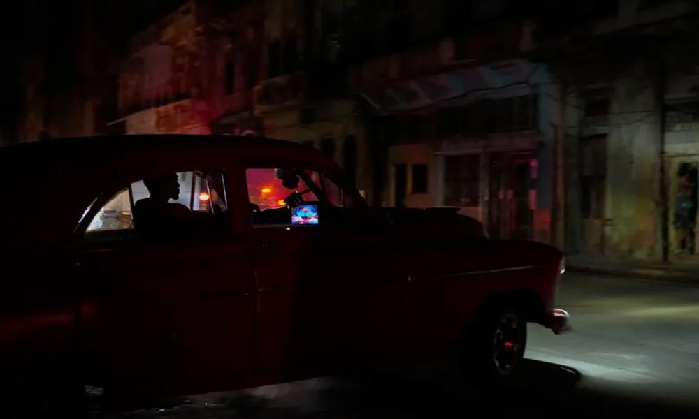 Cuba slowly starts restoring power after blackout