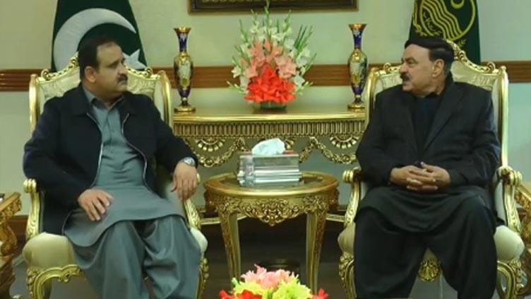 Federal Interior Minister calls on CM Punjab