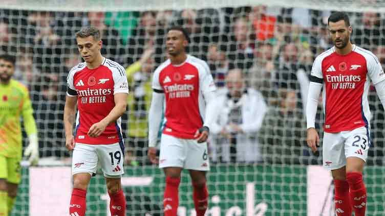 Newcastle beat Arsenal 1-0 to deliver Gunners a blow in title race