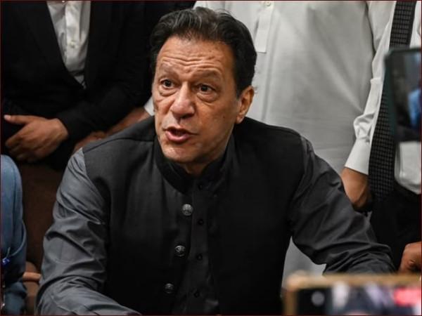 توشہ خانہ ٹو کیس:  عمران خان کی درخواست ضمانت پر ایف آئی اے کو نوٹس جاری