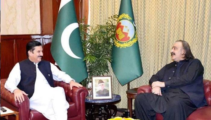  وزیراعلیٰ خیبر پختونخوا علی امین گنڈاپور  کی  گورنر خیبرپختونخوا فیصل کریم کنڈی سے ملاقات