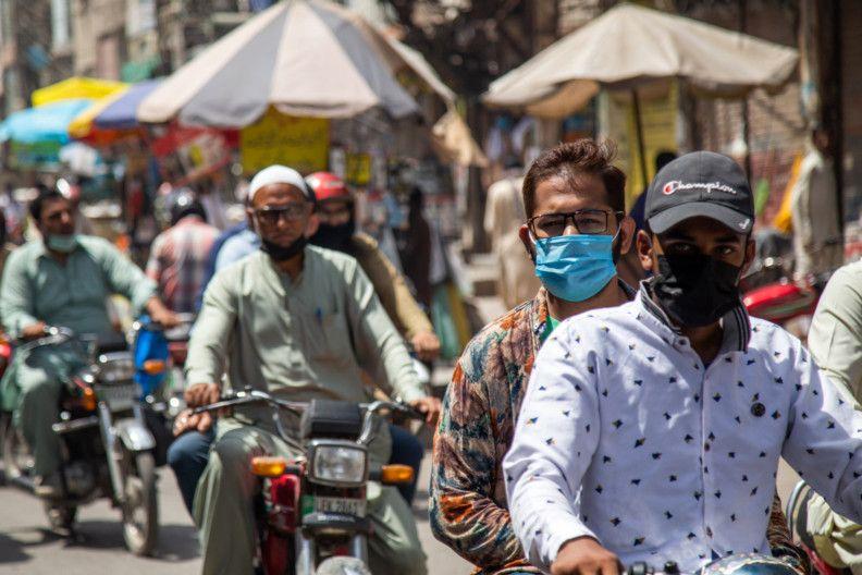 پاکستان میں کورونا کیسز میں ایک مرتبہ پھر اضافہ