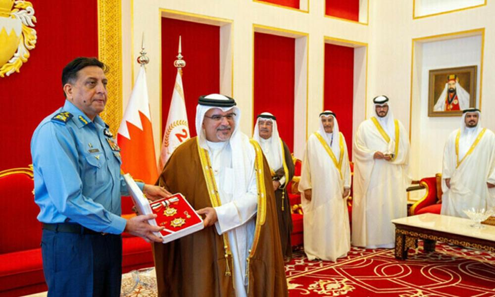 Bahrain's First-Class Medal for Air Chief Marshal