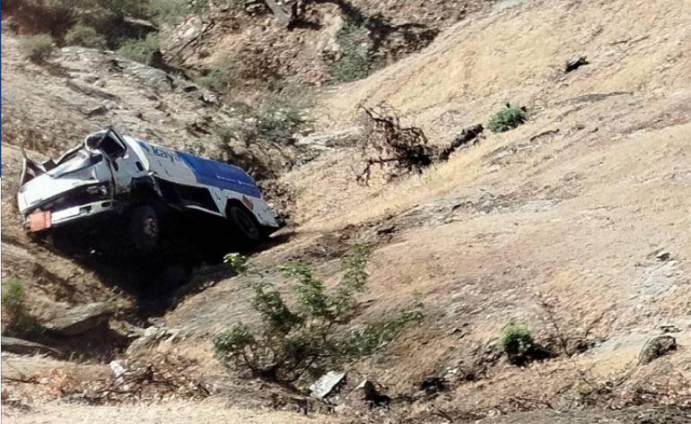 Seven dead as passenger van falls into Ravine in Muzaffarabad