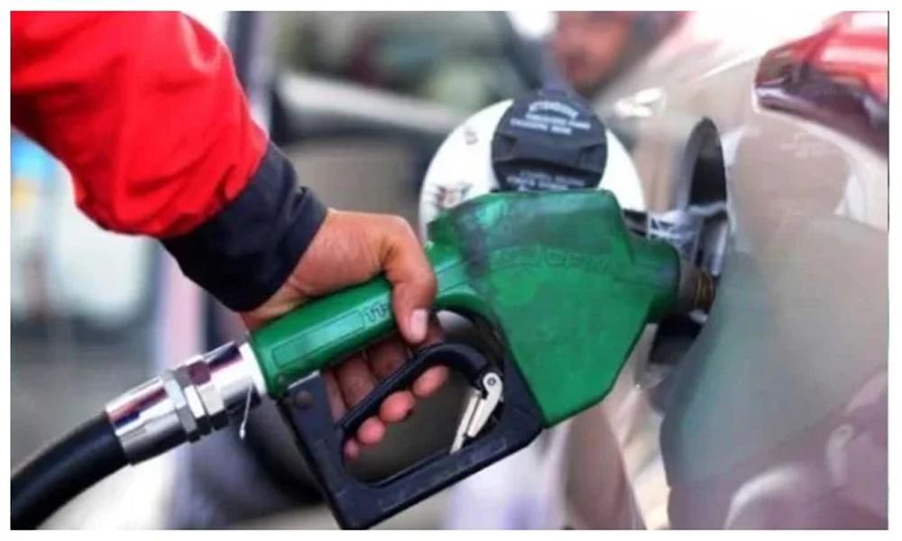 Possibility of petrol shortage in twin cities, Lahore