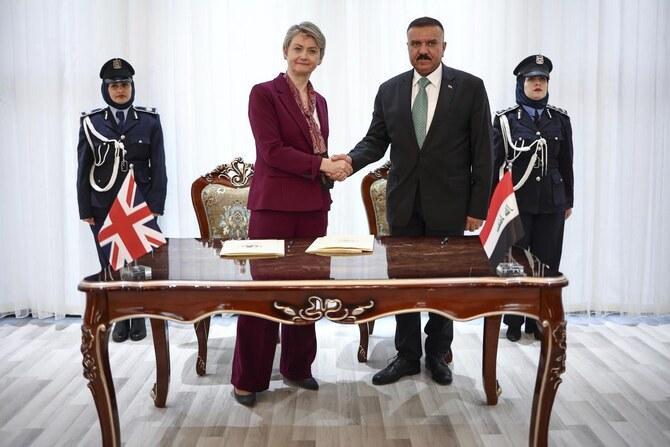 UK and Iraq sign security pact to target people smuggling gangs