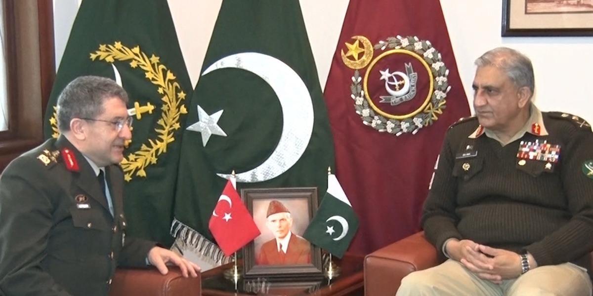 افغانستان میں امن واستحکام وقت کی اہم ترین ضرورت ہے:آرمی چیف