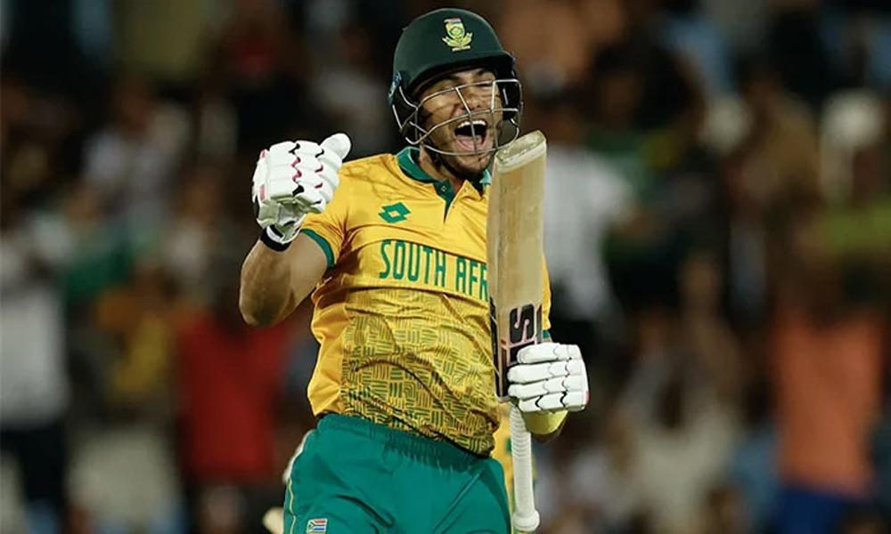 2nd T20: Pakistan defeated, S. Africa take decisive lead