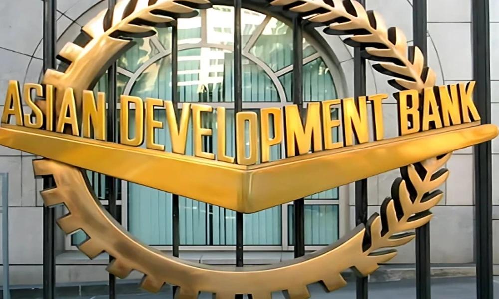 ADB to provide $330mn to Pakistan for poor families