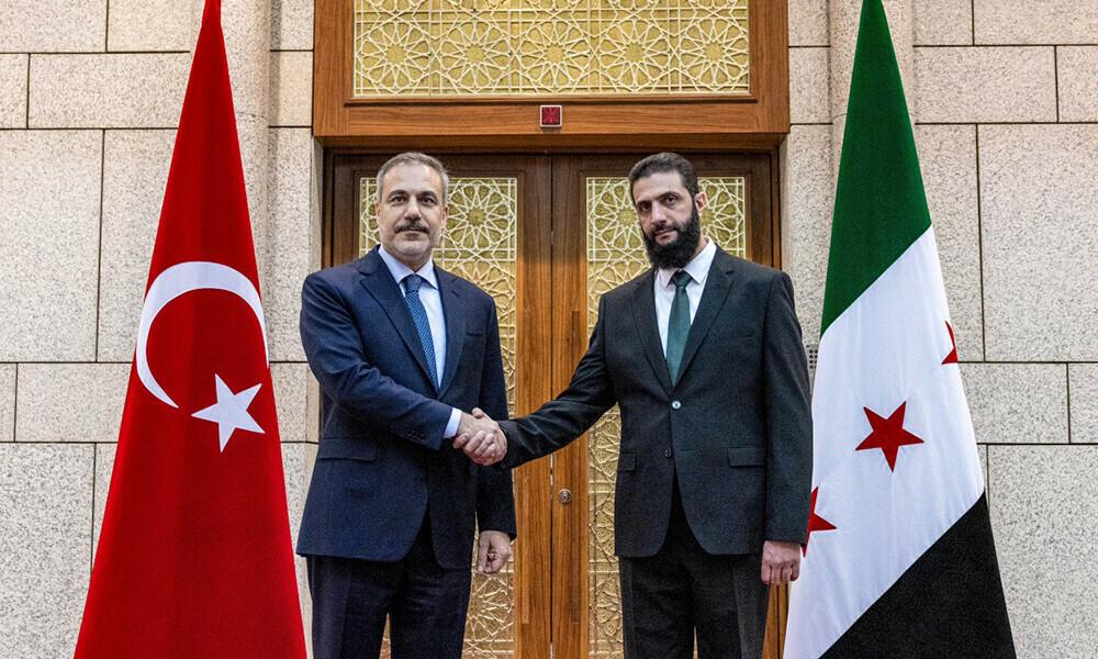 Turkiye’s FM meets Syria’s new leader in Damascus