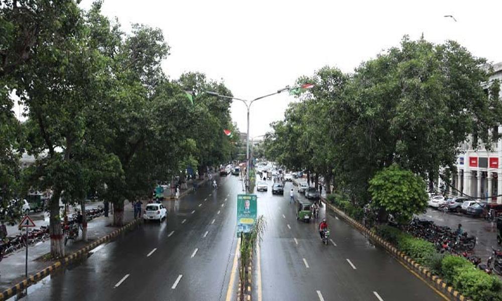 Cloudy weather: Rain turns Lahore extremely cold