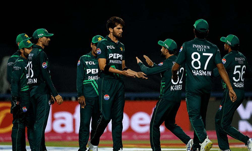 Pakistan clean sweeps S. Africa in ODI series