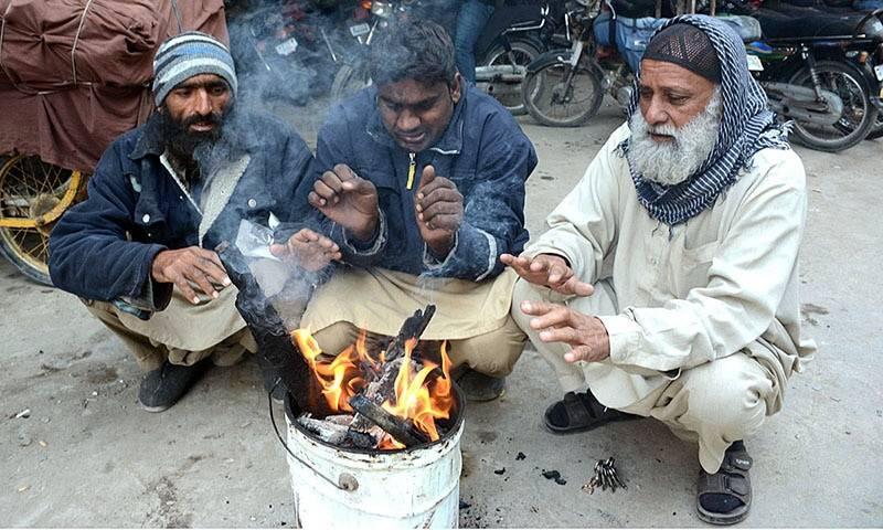 ملک کے بیشتر شہروں میں موسم سرد اورخشک جبکہ پہاڑی علاقوں میں شدیدسرد رہنے کا امکان