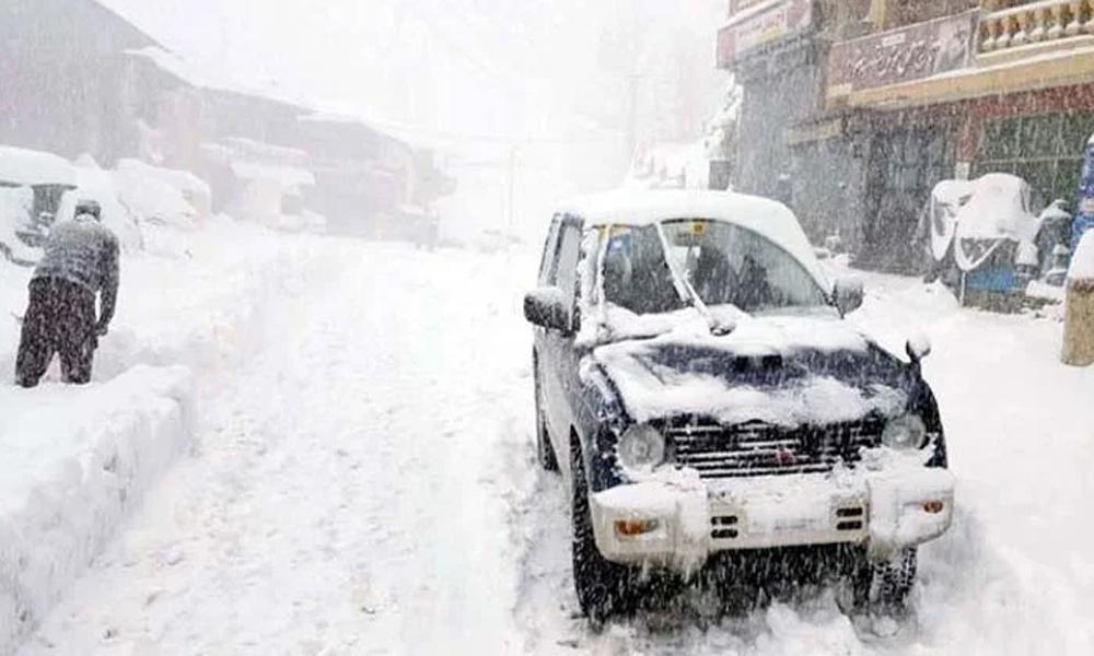 Intense cold, mercury drops to -13°C in Skardu