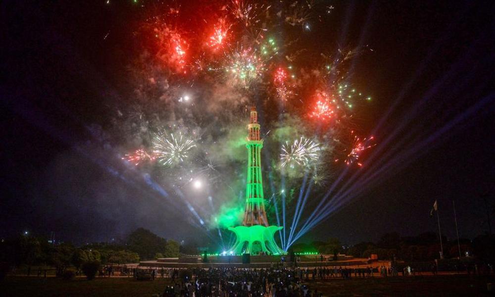 New Year's Eve: Complete ban on fireworks in Lahore