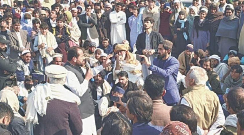 Bannu protesters demand FIR against cops who ‘killed’ two brothers