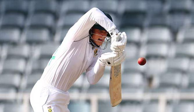 Rickelton double ton takes S Africa to 429-5 v Pakistan