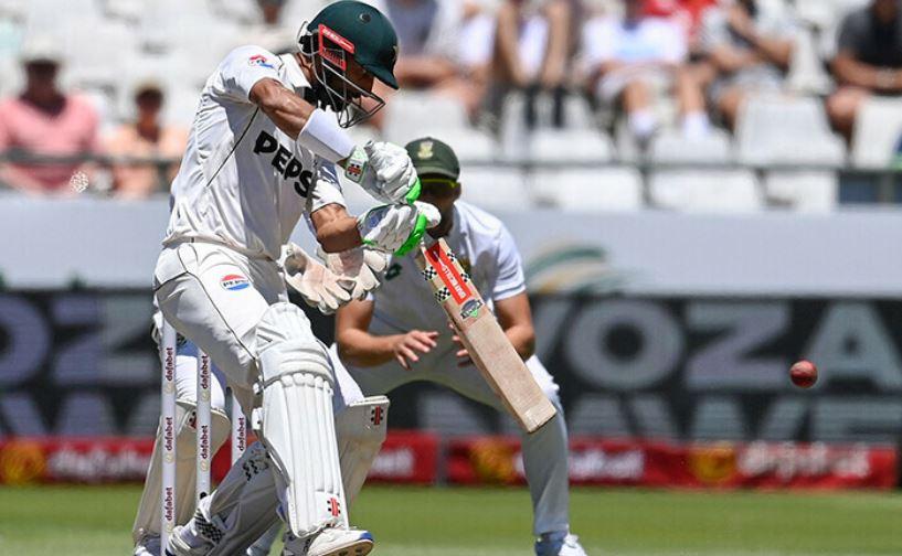 Shan Masood keeps South Africa at bay as Pakistan continue fight in second Test