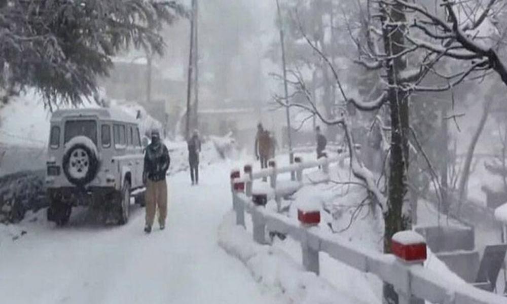 Severe cold wave in country, mercury drops to -11