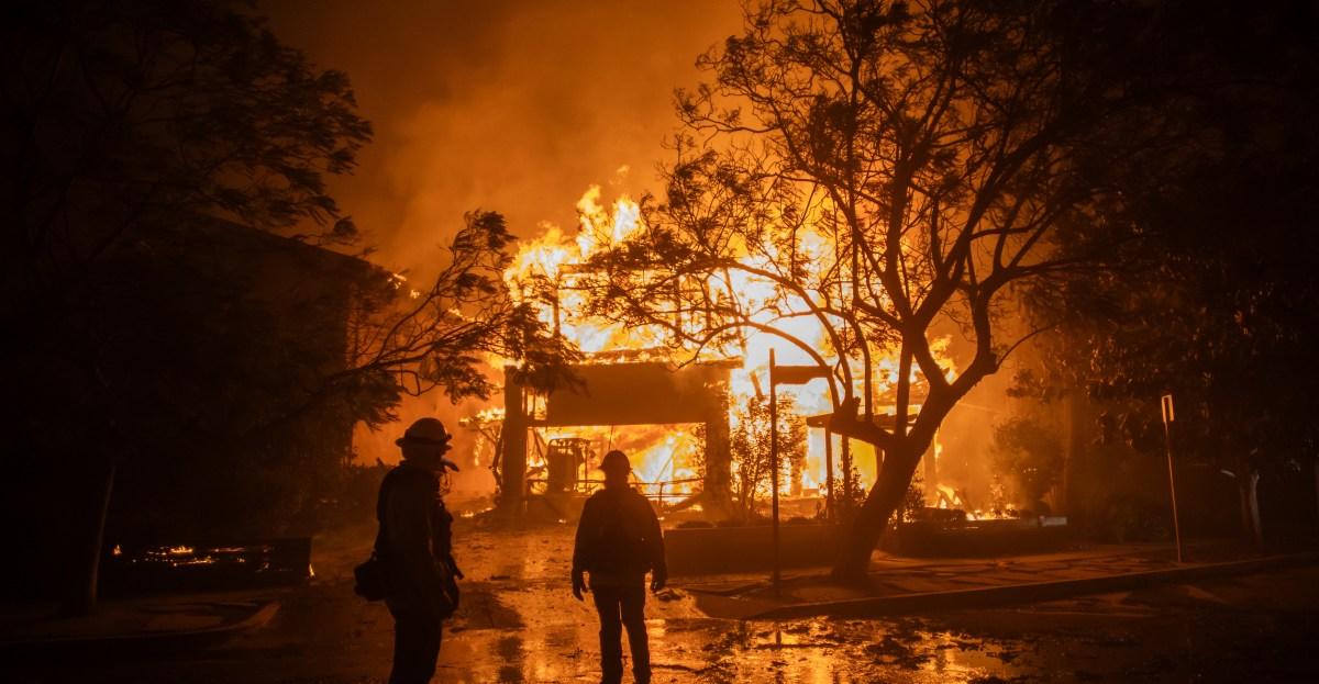 The unusually strong force behind the apocalyptic fires in Los Angeles