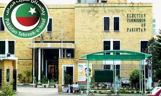 انٹرا پارٹی انتخابات کیس: الیکشن کمیشن نے پی ٹی آئی کو 11 فروری تک مہلت دے دی