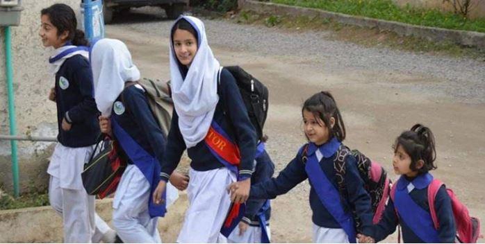 طلبا کیلئے اہم خبر ، تعلیمی اداروں کے اوقات کار تبدیل